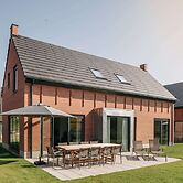 Luxury Villa With Wine Fridge