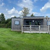Friesland Chalet Near the Watershore