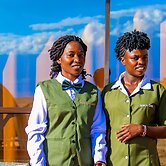 Amanya 2-rooms Lioness Family