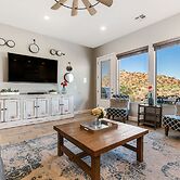 Views Over Coral Canyon by RedAwning