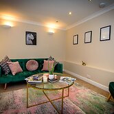 Karah Suites - Parliament Street