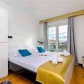 Room-all Saints Suites B&b Kastela - Dou