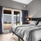 Modern Sleeps 14 w/ Panoramic Fjord-view, Petsok