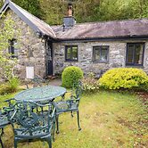 Tyn Y Ffynnon