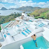 Loccal Collection Hotel