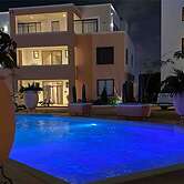 Immaculate 2-bed Apartment at Pamv Estates Apt6