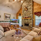 Bluebird's Song by HoneyBearCabins