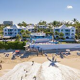 Deluxe Sea View Villas at Paradise Island Beach Club Resort