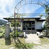 Lily Cottage & Kitchen