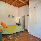 Fantastic Outdoor Area, Private Pool, Tennis Court & Golf Practice Fac