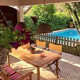 Villa Of Cedars Spirit, Garden Pool