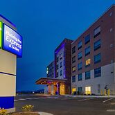 Holiday Inn Express & Suites Harrisonburg University Area by IHG