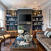 Luxurious Wandsworth Home Close to Putney Heath by Underthedoormat