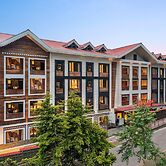 Ramada by Wyndham Gangtok Hotel & Casino Golden