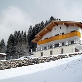 Villa Sonnenterrasse in Tyrol - Skiinghiking Area Hochzillertal Kalten