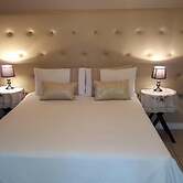 Savoy Lodge - Standard Double Room 6