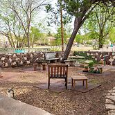 Langridge Lodge Studio Residence by RedAwning