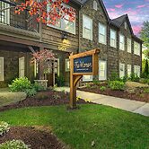 The Blowing Rock Manor