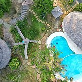 Dugong Village-Green Hotel