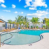 Pelican Post at Anna Maria Island Inn