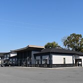 Big Bird Inn Wawa, SureStay Collection by Best Western