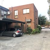 Townhouses near Chadstone by Readyset