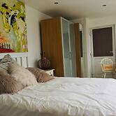 Ballygally Seaview and Garden 1 Bedroom Hideaway