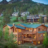 Elk Summit Vacation Home At Windcliff 5 Bedroom Home by RedAwning
