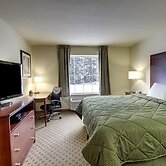 Cobblestone Inn & Suites - Rugby