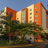 Holiday Inn Express Hotel & Suites Cuernavaca by IHG