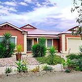 All Seasons' Escape Port Elliot