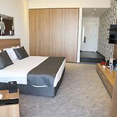 Veer Luxury Boutique Hotel & Resort