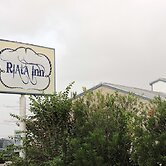 Riata Inn Crystal City