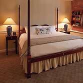 Cape Arundel Inn - Club House