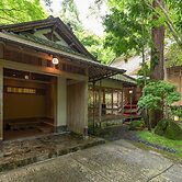 Tsukihitei Ryokan