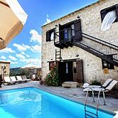 Leonidas Village Houses