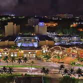 Guam Plaza Resort