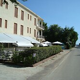 Hotel Sandalyon