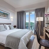 Minavra Hotel