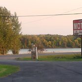 Lion Motel