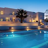 Nikos Hotel