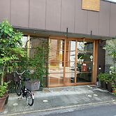 Guesthouse Hyakumanben Cross
