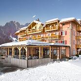 Lady Maria Hotel & Resort