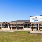 Eagle's Den Suites Kenedy a Travelodge by Wyndham