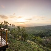 Leopard Mountain Safari Lodge