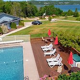 Waterview On The Bay