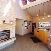 Best Maple Inn