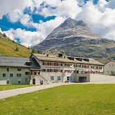 Gasthaus & Hotel Berninahaus