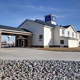 Cobblestone Hotel & Suites - Newton