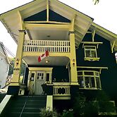 Cambie Lodge B&B